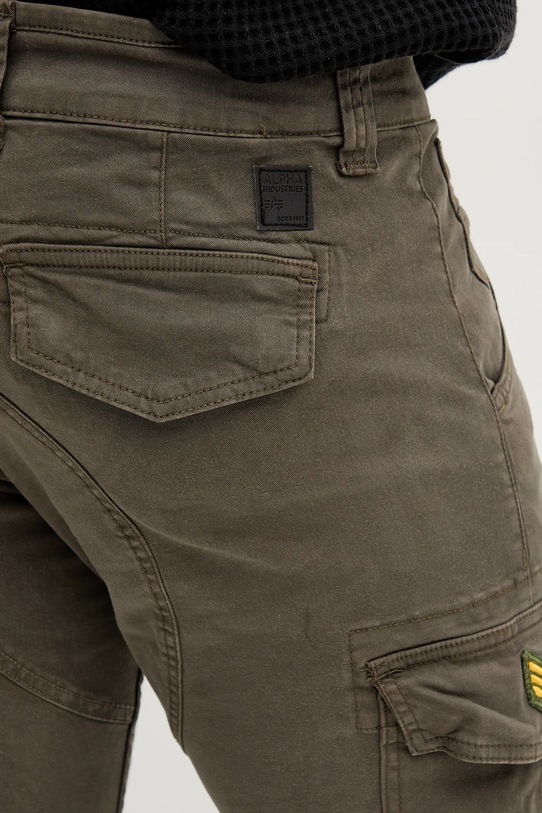 Alpha Industries spodnie zielony 178207.136