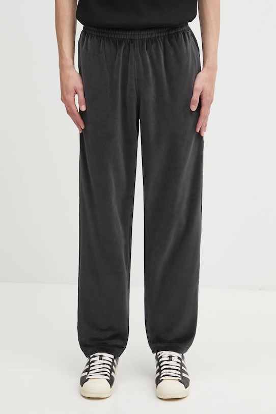 Кадифен панталон adidas Originals Sst Tp щампа черен JW8377