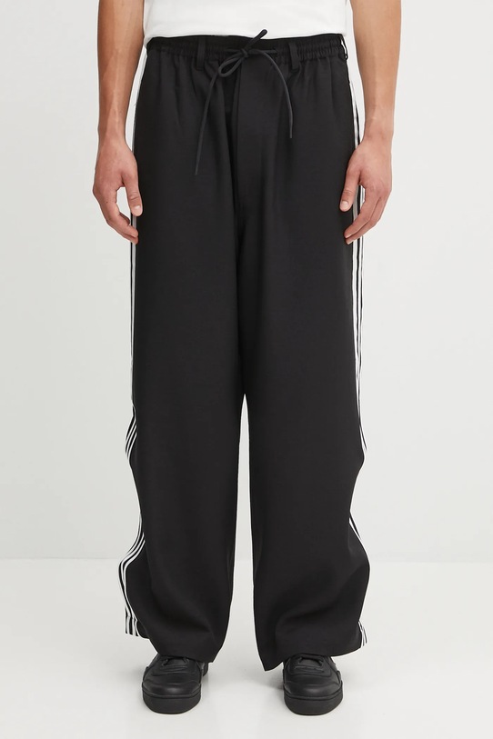 Y-3 spodnie 3-Stripes czarny JW7353