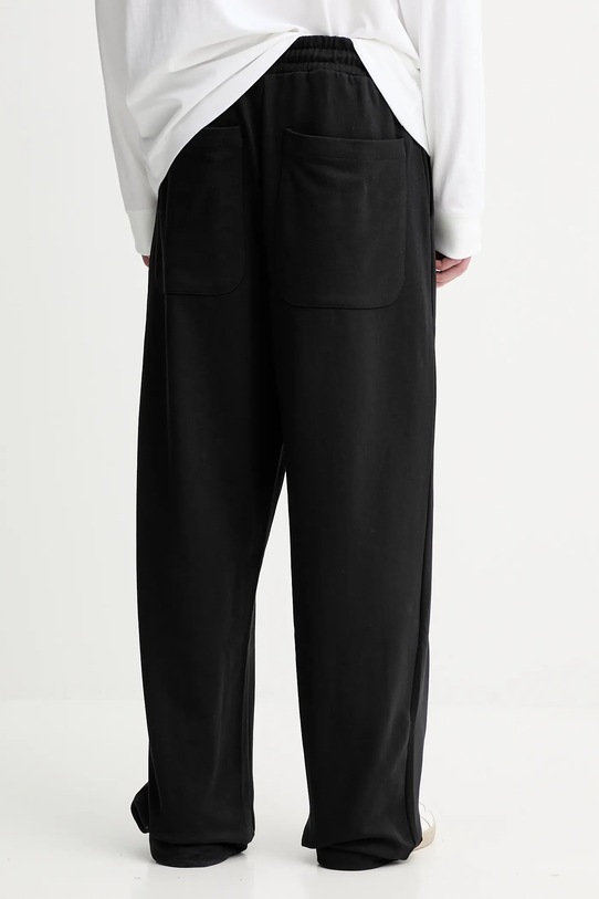 Одяг Спортивні штани Calvin Klein LV04LD239G чорний