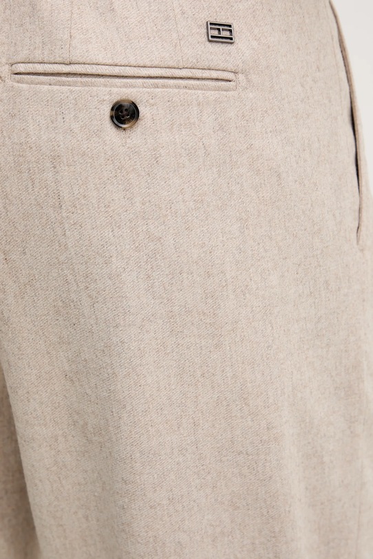 Tommy Hilfiger spodnie z dodatkiem wełny beżowy MW0MW41341