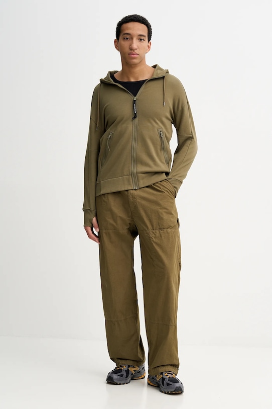 C.P. Company spodnie bawełniane 19CMPA065A110324G zielony AW25