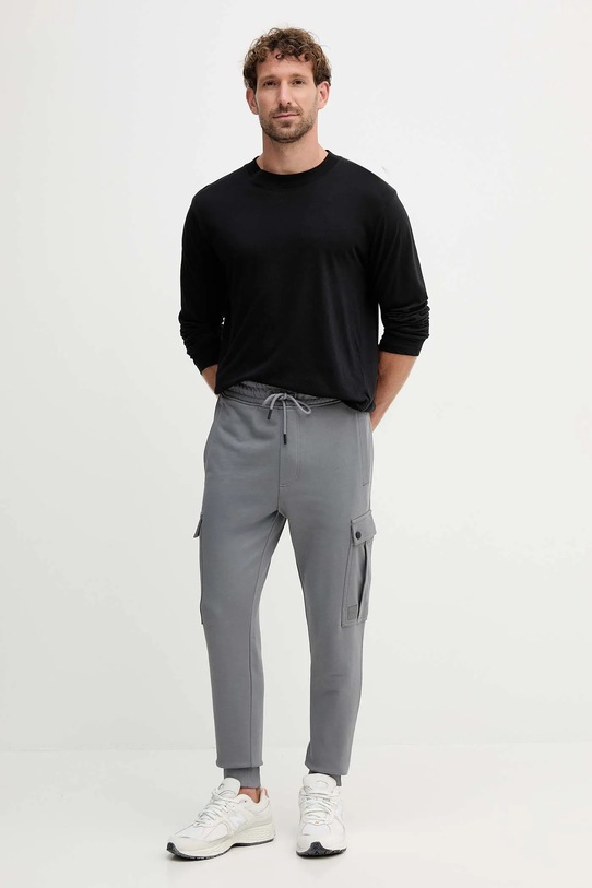 BOSS Orange pantaloni de trening din bumbac 50542917 gri AW25