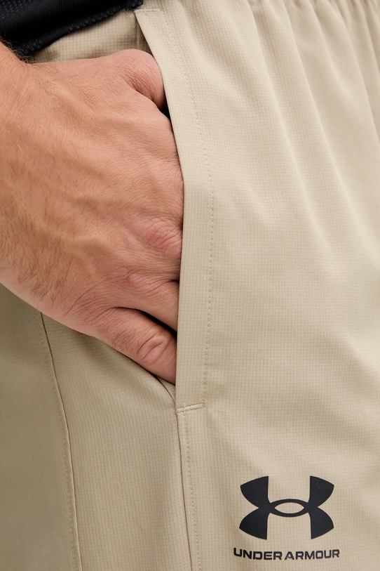 Under Armour pantaloni de trening bej 1390150