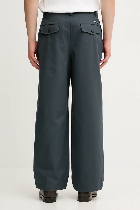 Одежда Хлопковые брюки Maison Kitsuné Relaxed Pleated PM01125WW9043 серый