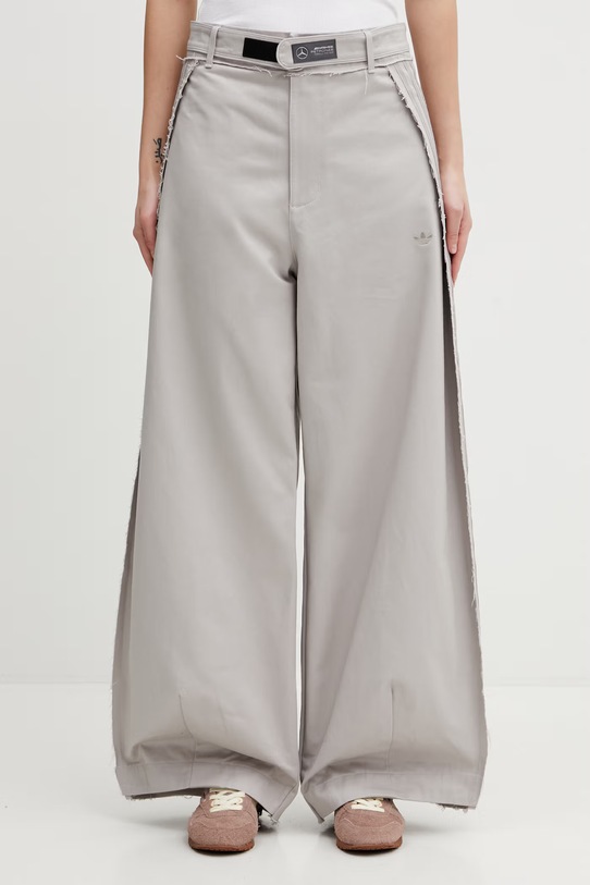 adidas Originals pantaloni in cotone RACE PANT KD7595 beige AW25