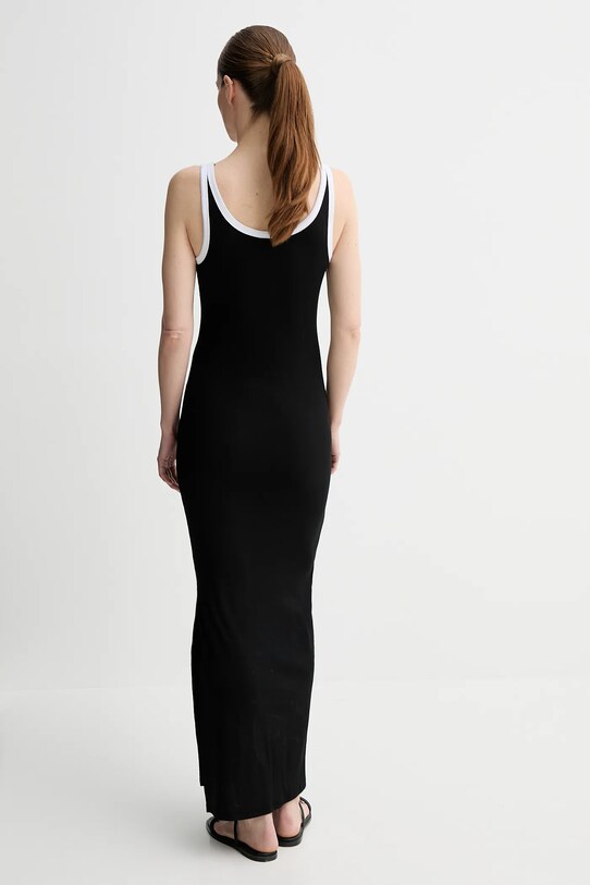 Gestuz sukienka 10910276 czarny AW25