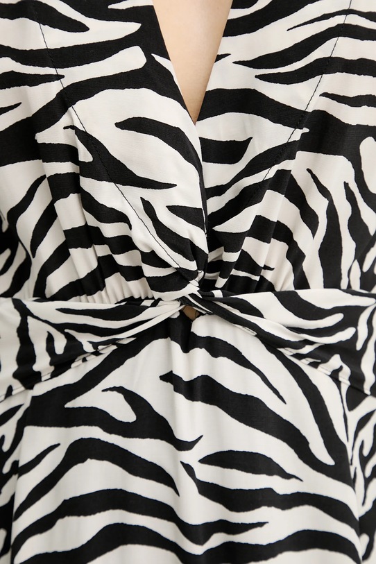 Šaty Gestuz 10910422 černá