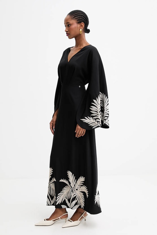 Obleka Guess ANGELE W5YK1A.WHCU2 črna AW25
