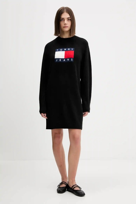 Haljina s primjesom vune Tommy Jeans DW0DW21462 crna AW25