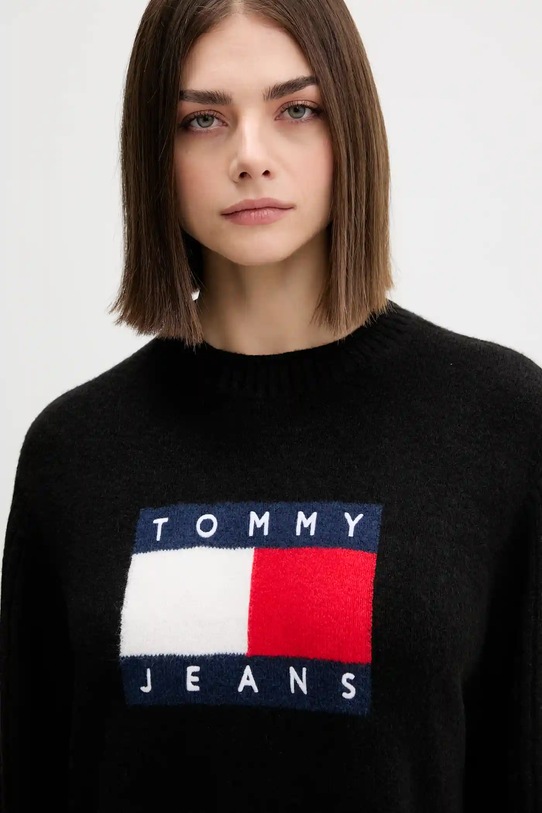 Haljina s primjesom vune Tommy Jeans crna DW0DW21462