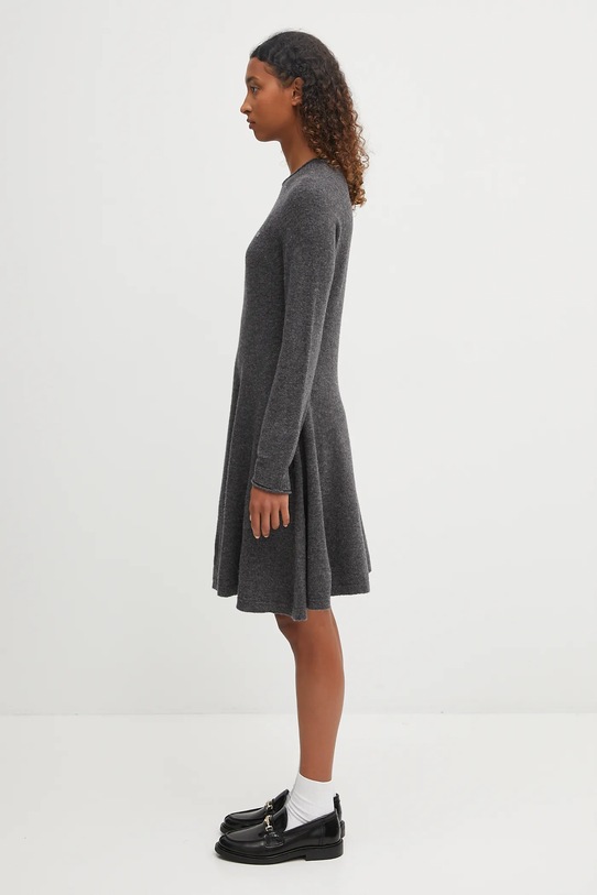 Vlnené šaty Lacoste EF4161 sivá AW25