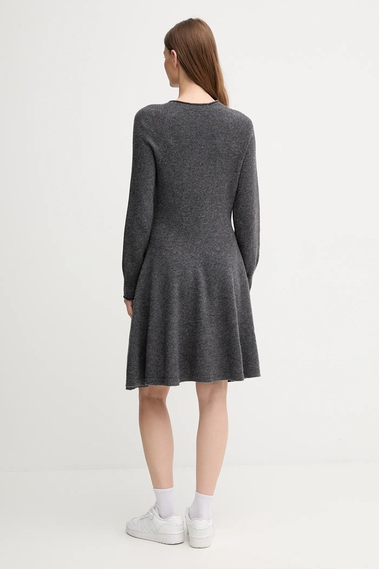 Одежда Шерстяное платье Lacoste EF4161 серый