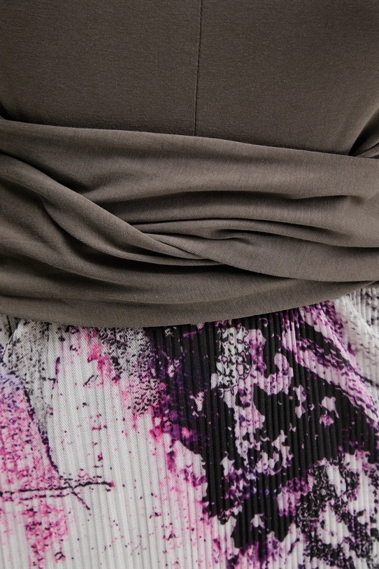 Desigual sukienka WALLS LACROIX 25WWVK05 szary