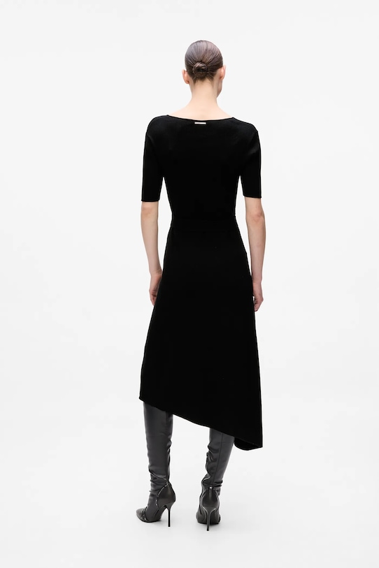 Šaty Karl Lagerfeld A4W13026 čierna AW25