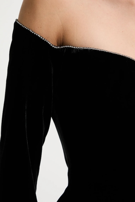 Bardot sukienka welurowa 60094DB czarny