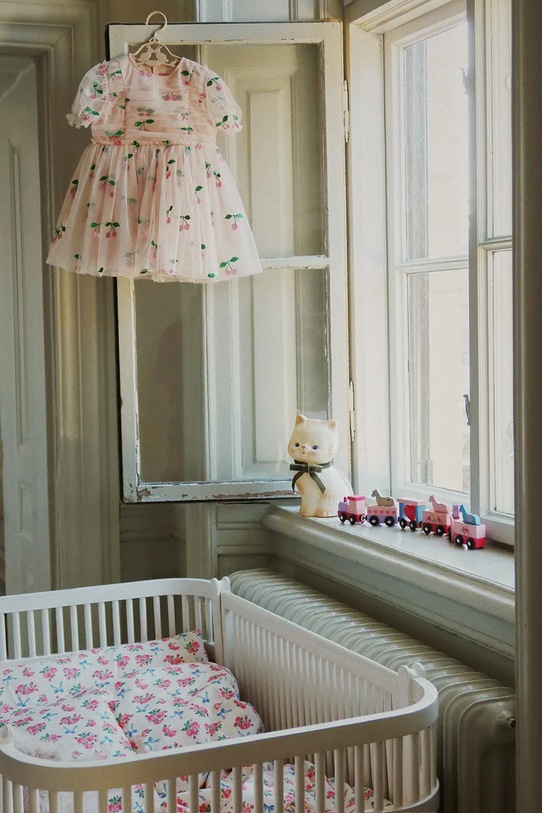 Konges Sløjd sukienka dziecięca TULLIE DRESS KS104020.9BYA
