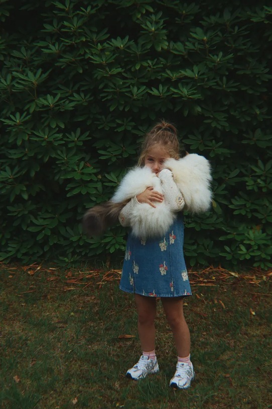 Konges Sløjd sukienka bawełniana dziecięca MAGOT DRESS GOTS KS105175.9BYA niebieski