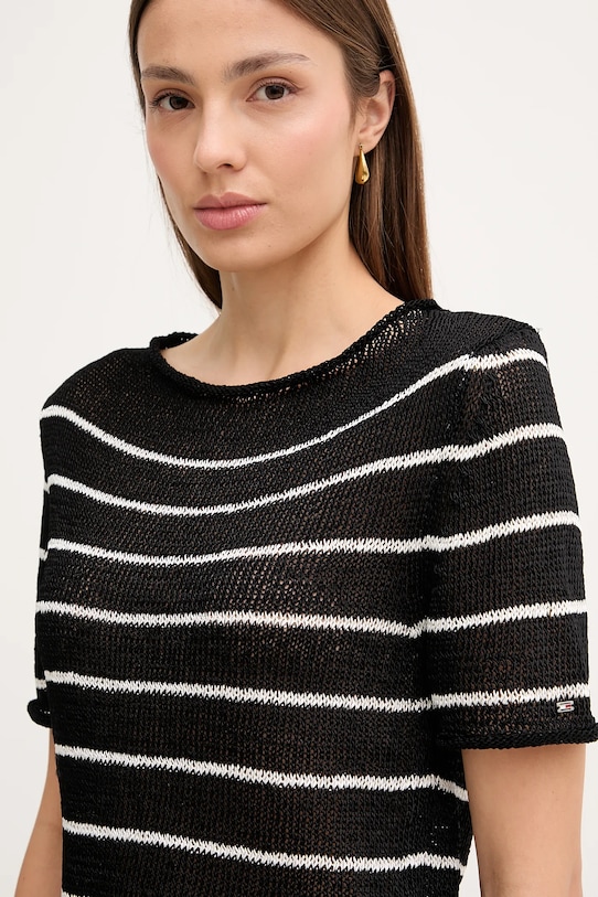 Tričko Tommy Hilfiger černá WW0WW46522