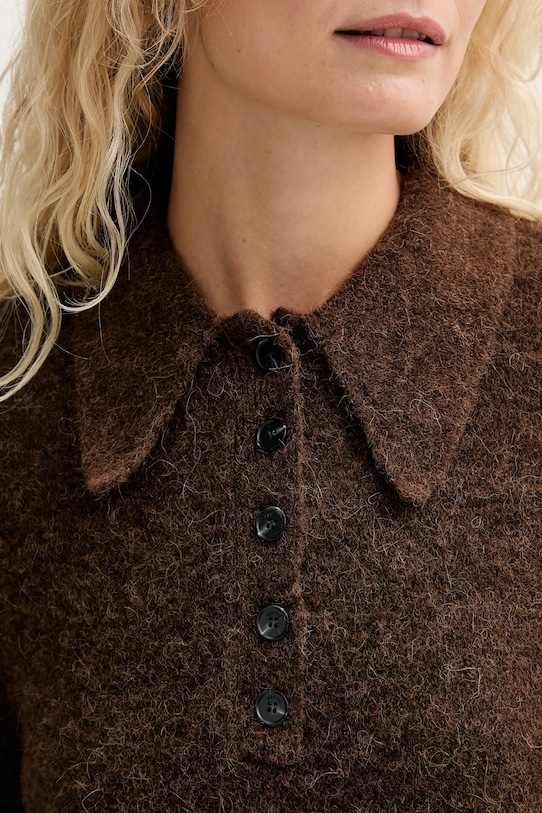 Gestuz sweter wełniany 10910589 brązowy