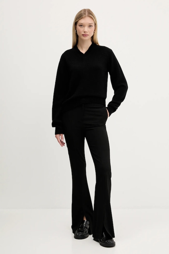 Vlněný svetr HUGO 50545092 černá AW25