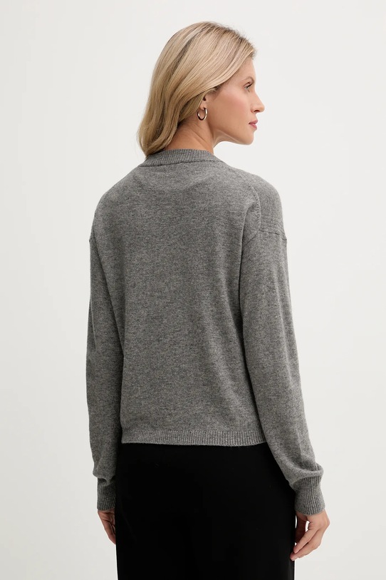 Odzież United Colors of Benetton sweter z dodatkiem wełny 102HD4032 szary