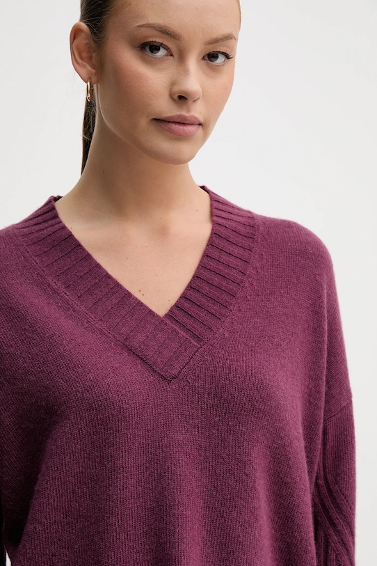 United Colors of Benetton sweter z dodatkiem wełny fioletowy 1244D403A