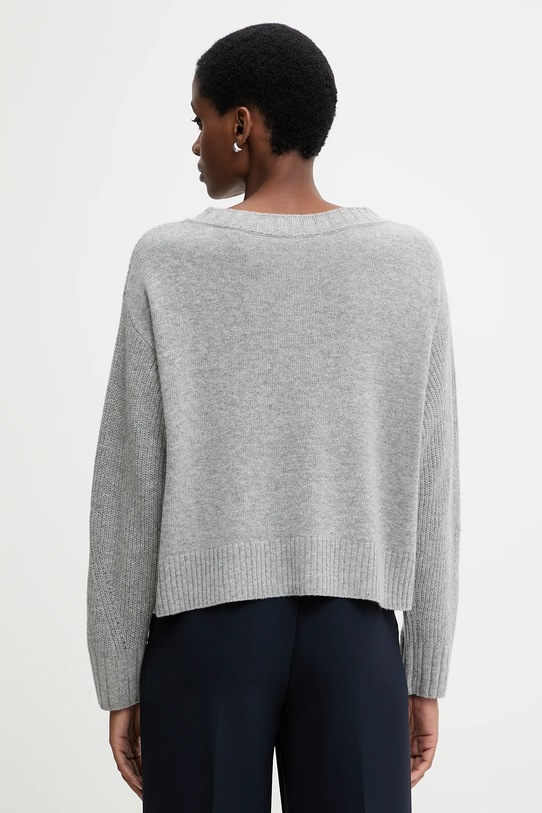 Oblečenie Sveter s prímesou vlny United Colors of Benetton 126WD402Z sivá