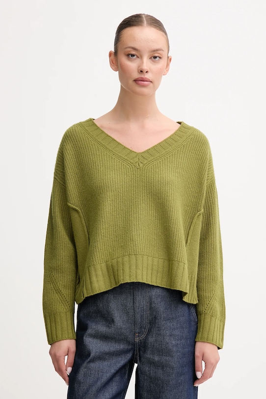 Sveter s prímesou vlny United Colors of Benetton V výstrih zelená 126WD402Z