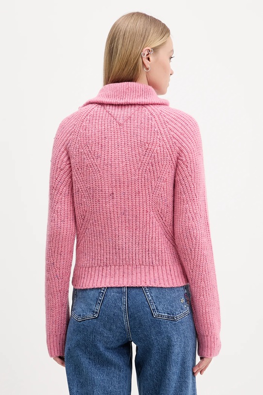Odzież Tommy Jeans sweter z dodatkiem wełny DW0DW21686 różowy