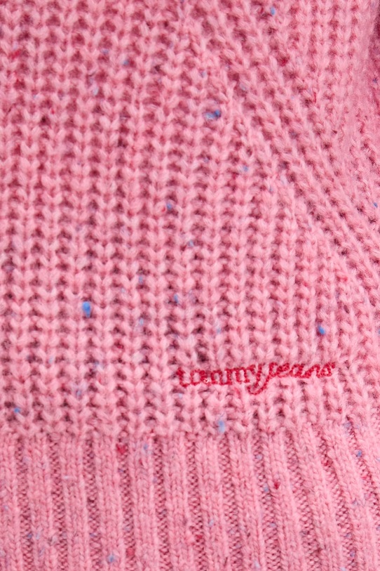 Tommy Jeans sweter z dodatkiem wełny DW0DW21686 różowy