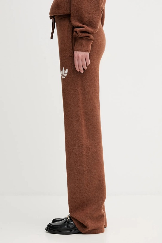 Tepláky s prímesou vlny adidas Originals Knitted Pants KF2535 hnedá AW25
