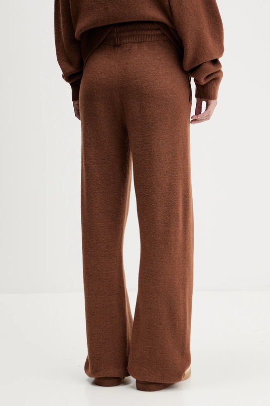 Odzież adidas Originals spodnie dresowe z domieszką wełny Knitted Pants KF2535 brązowy