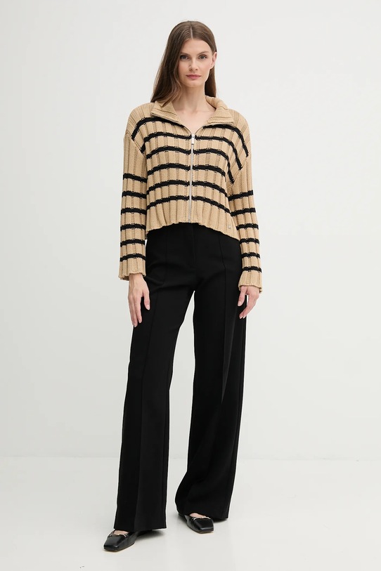 Памучна жилетка Dkny DJ5R0614 зелен AW25