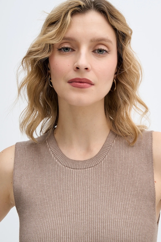 Sisley sweter z domieszką jedwabiu brązowy 12D6MH00L