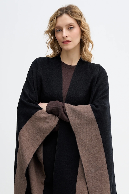 Pončo Sisley čierna 6X7PWU027