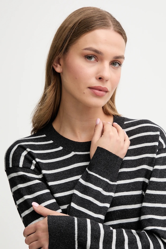 Pepe Jeans sweter z domieszką kaszmiru czarny PL7000003