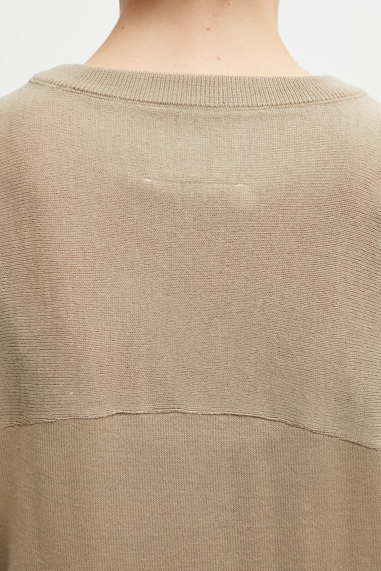 MM6 Maison Margiela jumper S62HL0040.M13188.114 beige