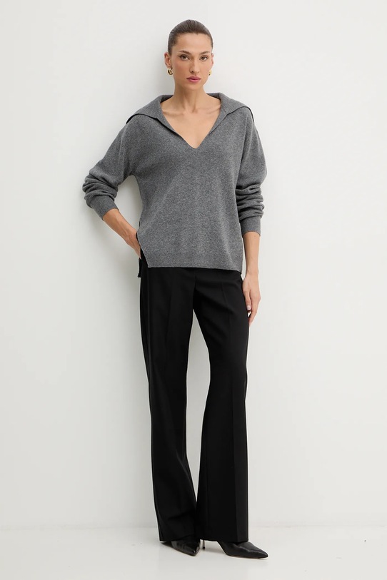 BOSS sweter wełniany 50547882 szary AW25