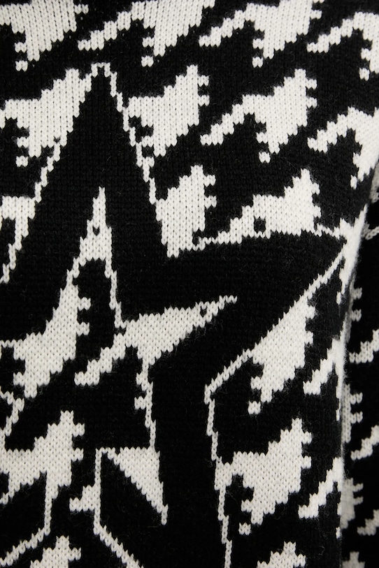 Perfect Moment sweter wełniany Chunky W3001263 czarny