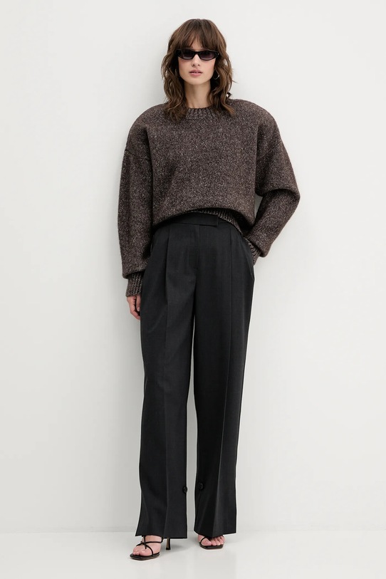 La Mania sweter z dodatkiem wełny THEIA THEIA brązowy AW25