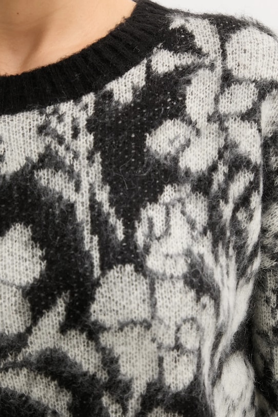 United Colors of Benetton sweter z dodatkiem moheru 1VAAE10F3 czarny