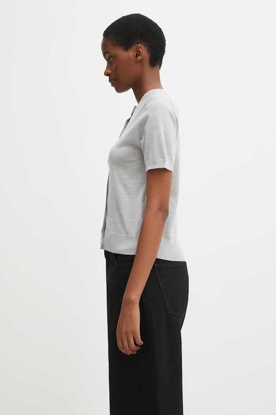 Вълнена жилетка Maison Kitsuné Baby Fox Fine Merino OW00513KT1181 сив AW25