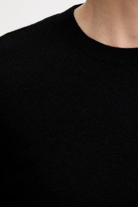 Sisley sweter z dodatkiem wełny 18AYM103K czarny