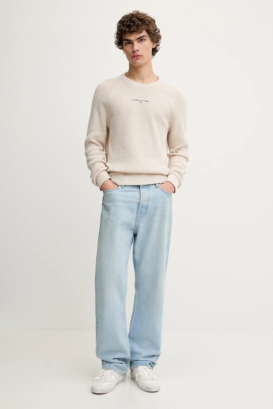 Tommy Jeans sweter DM0DM21655 beżowy AW25