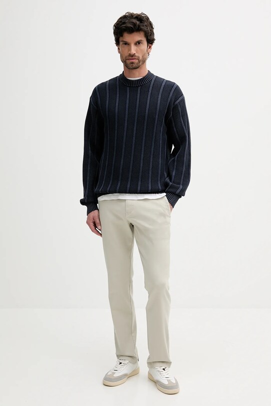 BOSS Orange sweter bawełniany 50543690 granatowy AW25