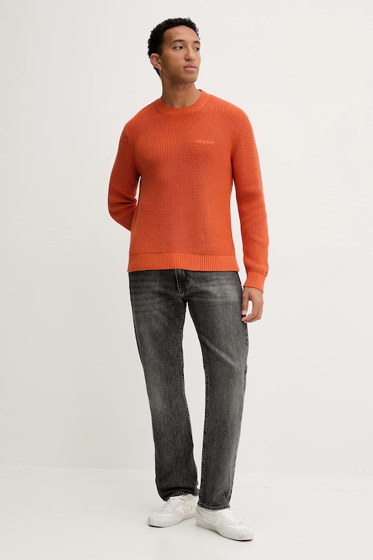 Tommy Jeans sweter bawełniany DM0DM22098 pomarańczowy AW25
