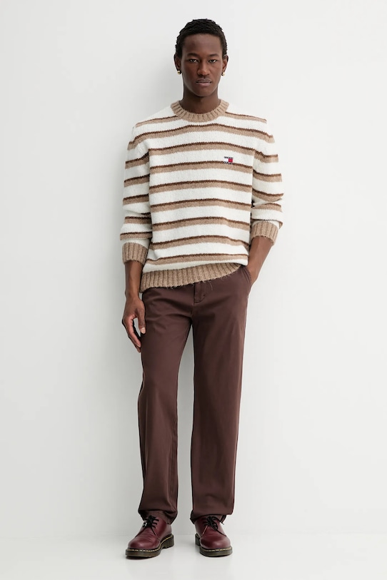 Sveter s prídavkom alpaky Tommy Jeans DM0DM22109 béžová AW25