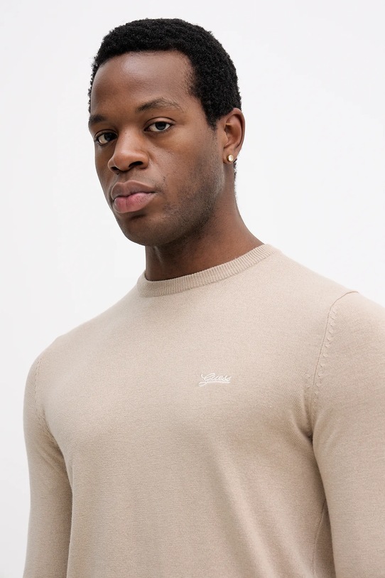 Guess sweter z domieszką jedwabiu DANIEL beżowy M5YR26.Z0122