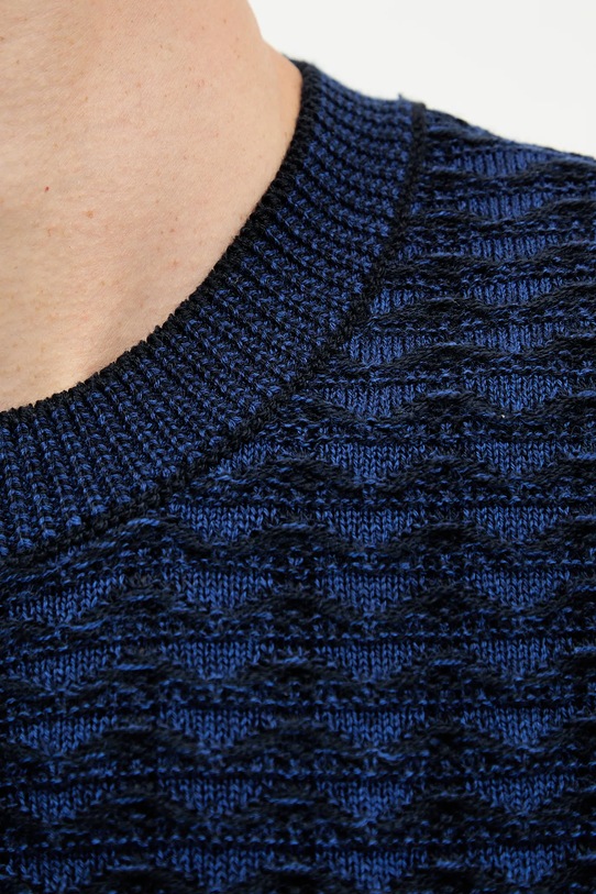 Armani Exchange sweter z dodatkiem wełny XM001321.AF11965 granatowy